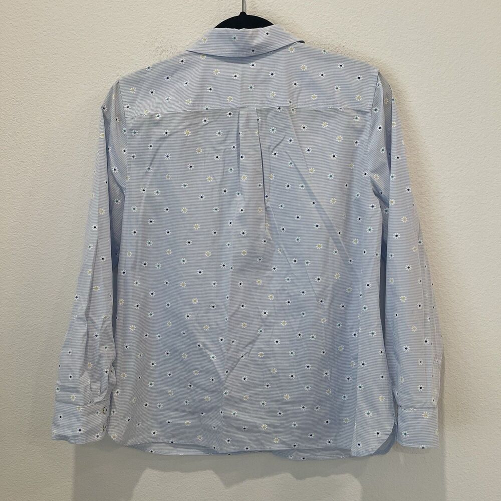 Talbots Women’s The Classic Casual Shirt Button Up Flowers Petite Medium Cute - Picture 5 of 8